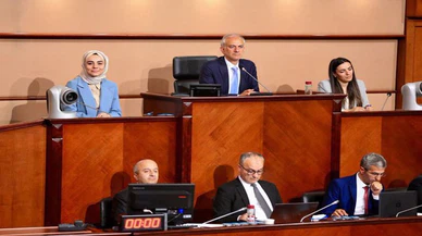 İBB Meclisi'nde öğrenci ulaşım kartlarına yapılan zammın İBB tarafından sübvanse edilmesi kabul edildi