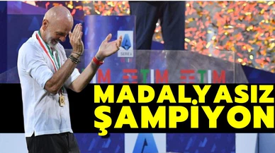 Şampiyonluk madalyasını çaldıran Milan teknik direktörüne yenisi verilecek