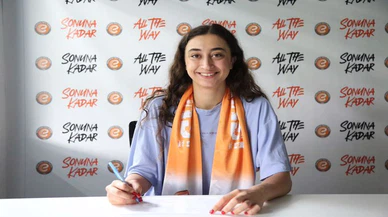 Eczacıbaşı Dynavit, Elif Şahin'in sözleşmesini uzattı