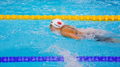 Merve, 400 metre serbestte altın madalya kazandı