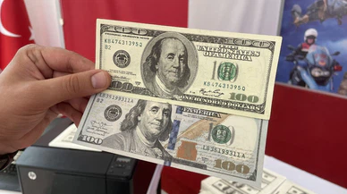 Yabancı uyruklu kalpazan sahte 1 milyon dolarla yakalandı!