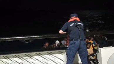 İzmir açıklarında 163 düzensiz göçmen kurtarıldı, 92 göçmen yakalandı