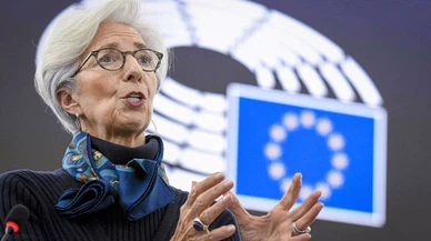 ECB Başkanı Lagarde: “Negatif faizden çıkışta daha büyük bir adım atma kararı verdik”