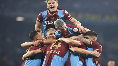 Bordo-mavili takım, Süper kupanın sahibi oldu