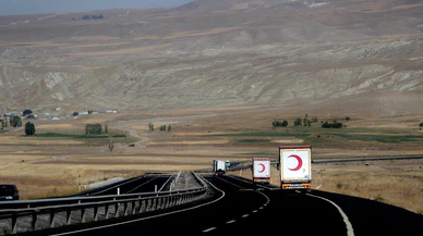 Türk Kızılay'dan Pakistan'a yardım!