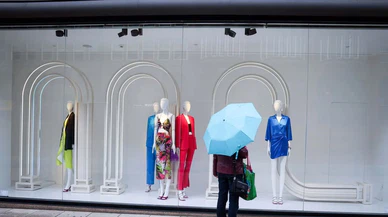 Almanya'da orta sınıf yaşam standartlarını korumak için birikimlerini tüketiyor