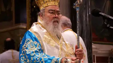 Yunan başpiskoposun 'kadın istemezse tecavüze uğramaz' sözleri tepki çekti