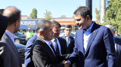 Bakan Kurum, Aksaray'da cami açılışı yaptı, esnafı ziyaret etti!