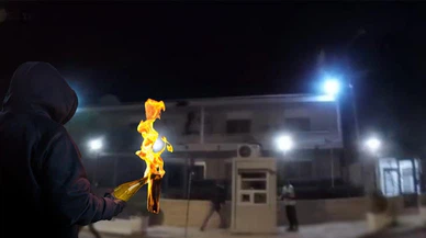 İran'ın Atina Büyükelçiliğine molotofkokteylli saldırı!