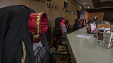 Borsa işlemlerinde usulsüzlükten 5 tutuklama!