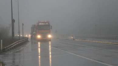 Bolu Dağı'nda sağanak ve sis etkili oluyor!