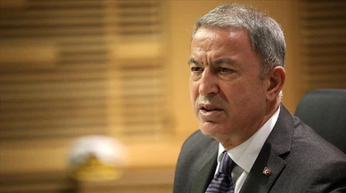 Bakan Akar, Rus mevkidaşı ile telefonda görüştü!