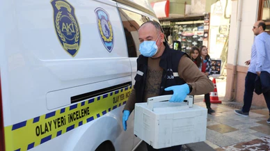 Asit içerikli sıvıyla iki belediye personelini yaralayan kadın yakalandı!