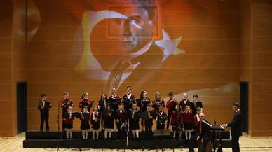 Büyük Önder Atatürk Edirne'de sevdiği şarkılarla anıldı!