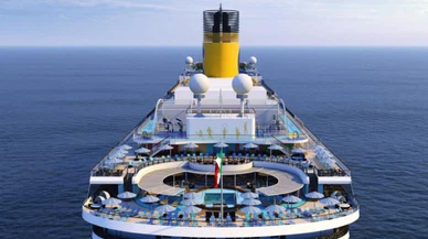 Bodrum'a sezonun son kruvaziyer seferini "Costa Venezia" yaptı!