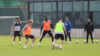 Abdullah Avcı o futbolcuların biletini kesti!