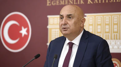 Özkoç: “Herkes elini taşın altına koymalı”