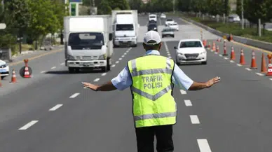 Başkentte yılbaşı nedeniyle bazı yollar trafiğe kapalı!