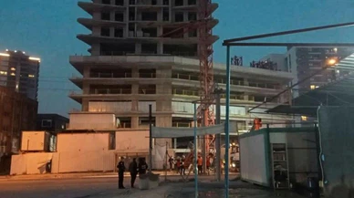 İzmir'de kule vinç devrildi! 6 kişi hayatını kaybetti