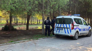 İzmir'de 22 yaşındaki genç ağaçlık alanda ölü bulundu