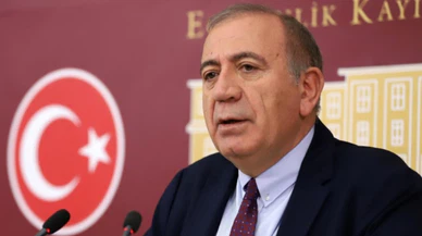 Tekin: "Beton lobisine ülkemizi teslim etmişiz"