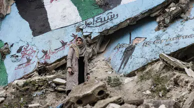 Kadın grafiti sanatçısı savaş mağdurlarının sesi oluyor!