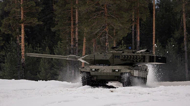 Almanya'dan Leopard tankına onay