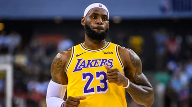 LeBron rekor kırdı, Lakers mağlup oldu!