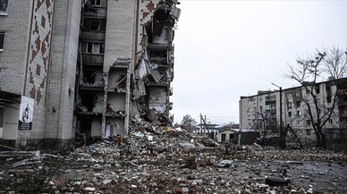 Rusya, Ukrayna'ya hava saldırısı düzenledi