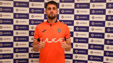 Medipol Başakşehir Adnan Januzaj'ı kadrosuna kattı
