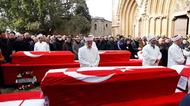 Depremde hayatını kaybeden voleybol takımının cenazeleri KKTC'ye getirildi