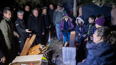 Hatay'da arama kurtarma çalışmaları sürüyor