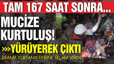 Depremin 167. saatinde enkazdan yürüyerek çıktı, selam verdi!