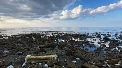 Hatay'da deniz suyu çekildi
