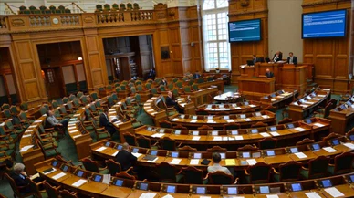 Danimarka dini bayramı resmi tatillerden çıkardı