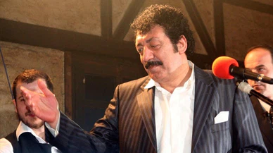 Müslüm Gürses, vefatının 10. yılında anılıyor.