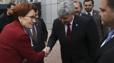 İYİ Parti lideri Akşener, partisinin belediye başkanlarıyla görüştü!