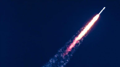 Gözlem uydusu taşıyan roket infilak ettirildi!