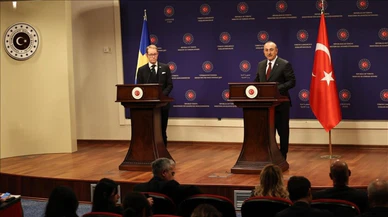 Bakan Çavuşoğlu, mevkidaşı Billström ile görüştü!