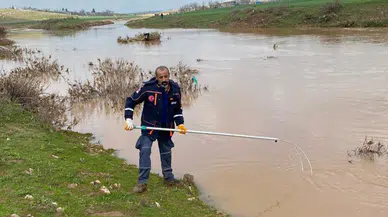 Mardin'de dereye düşen 11 yaşındaki çocuk aranıyor