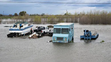 Kaliforniya'da atmosferik nehir fırtınaları
