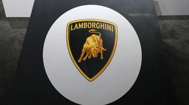 İtalyan otomobil üreticisi 60'ıncı yaşına özel araç tanıttı