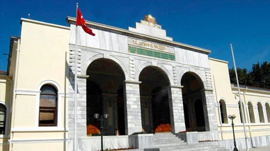 İYİ Parti binasına saldırı sonrası Valilikten açıklama, AK Parti'den ziyaret