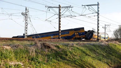 Hollanda'da tren kazası! Çok sayıda yaralı var