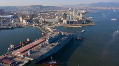 TCG Anadolu'ya İzmir'de 149 bin kişiden ziyaret!