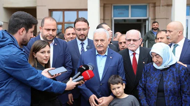 Binali Yıldırım, oyunu Tuzla'da kullandı