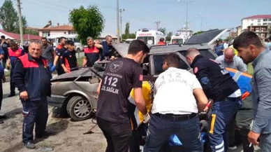 Seçim günü feci kaza! 3 ölü, 2 yaralı