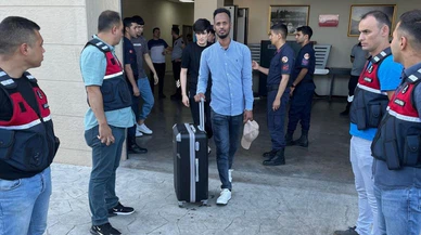 Kocaeli'de 8 düzensiz göçmen sınır dışı edildi!