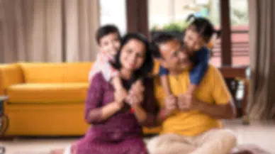 Hindistan'da bir aile, cep telefonu almak için bebeğini sattı