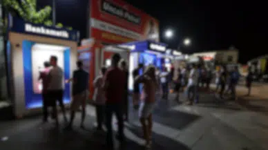 ATM sırasında bıçaklı kavga: 1 ölü